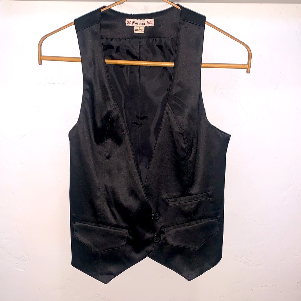 Vintage 1990’s Forever 21 Black Satin Vest size Small